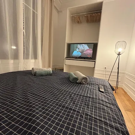 Avenue Foch Arc De Triomphe Champs-élysées *